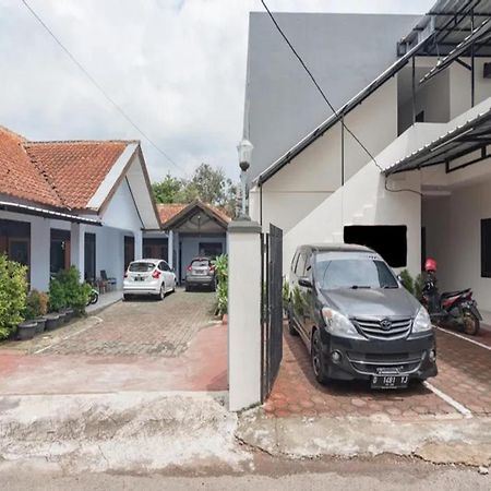 Hôtel Tw Penginapan Syariah à Cianjur Extérieur photo